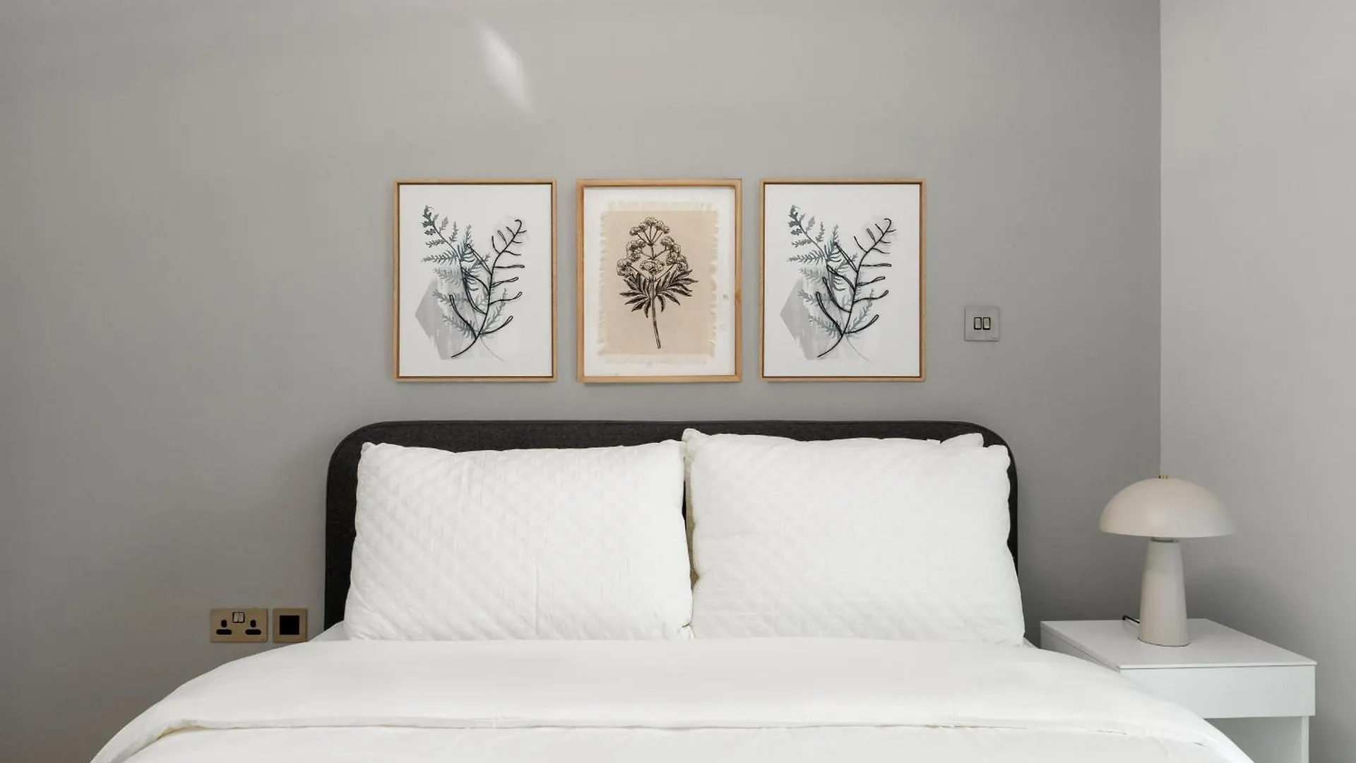 1 Bed, High Floor, 2 Minutes To Metro, Renovated Apartment Dubai
